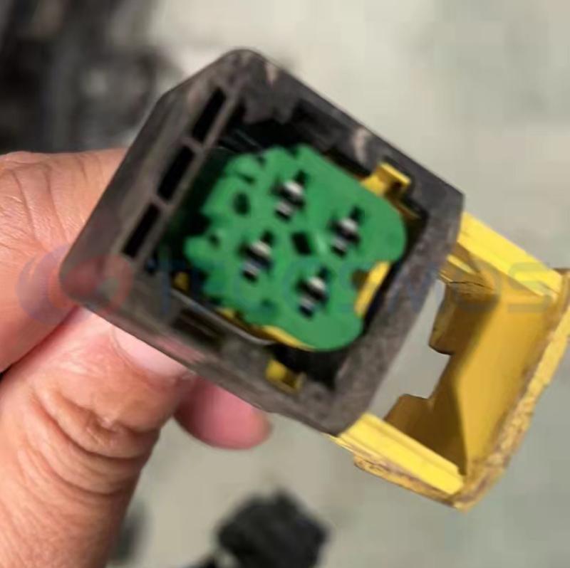 Car Connector For Green plug 4pin CT4-0171M-2