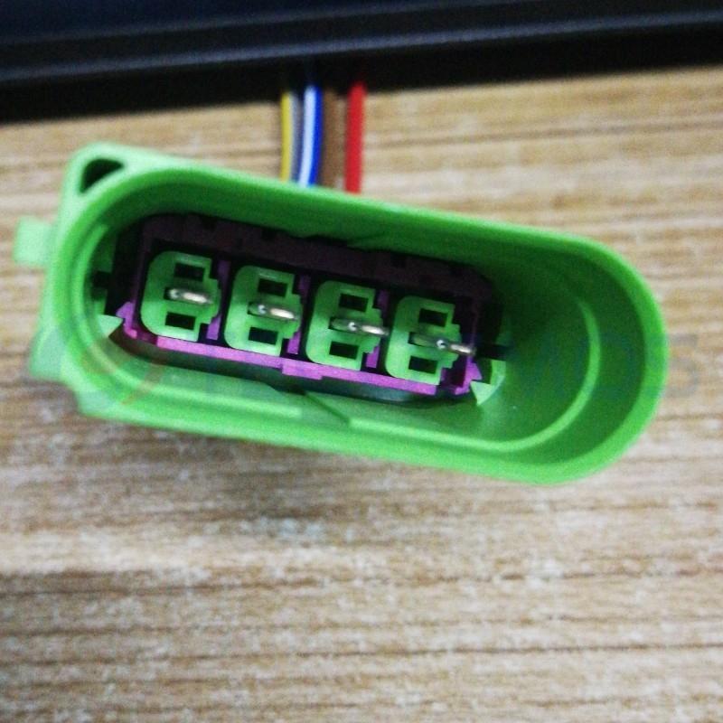 Car Connector For 3D0973824F For volkswagen For audi Xinrui Generator Plug 4pin CT4-0225G