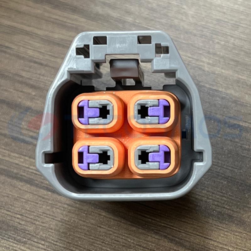 Car Connector For 4pin plug CT4-0328M