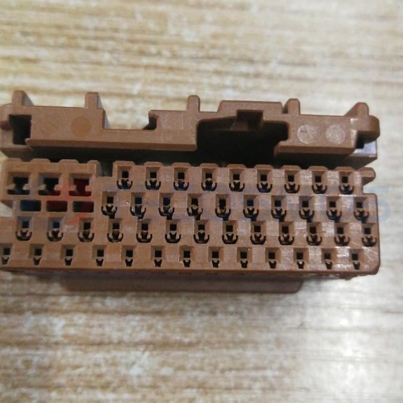 Car Connector For Toyota hybrid computer board plug 48 pin CT48-0006M-2