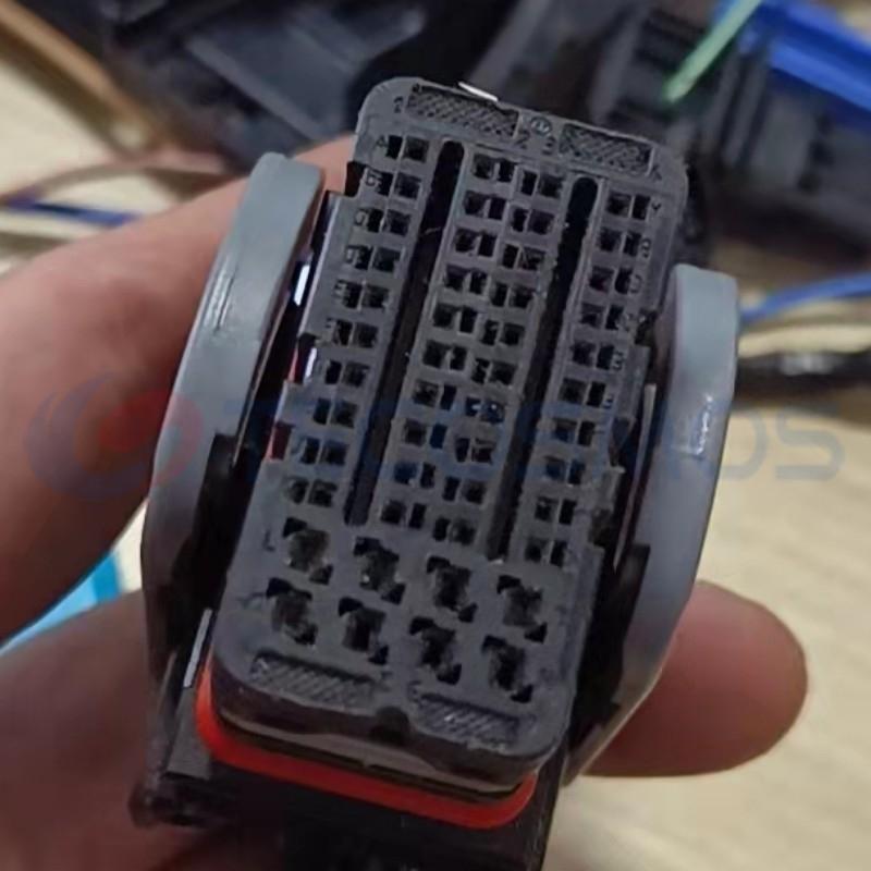 Car Connector For Toyota computer board black 48 pin CT48-0009M-3