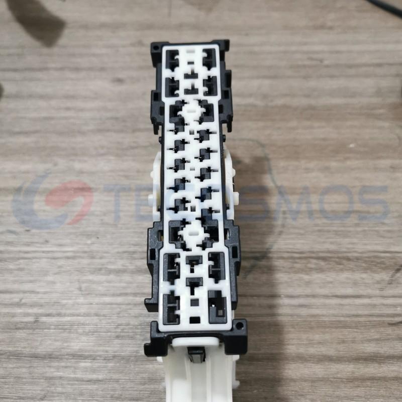 Car Connector For Buick fuse box black 49 pin CT49-0017M