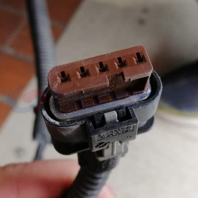 Car Connector For Volkswagen For audi Q3 rear fog light plug 4M0973705 5pin CT5-0044M-2