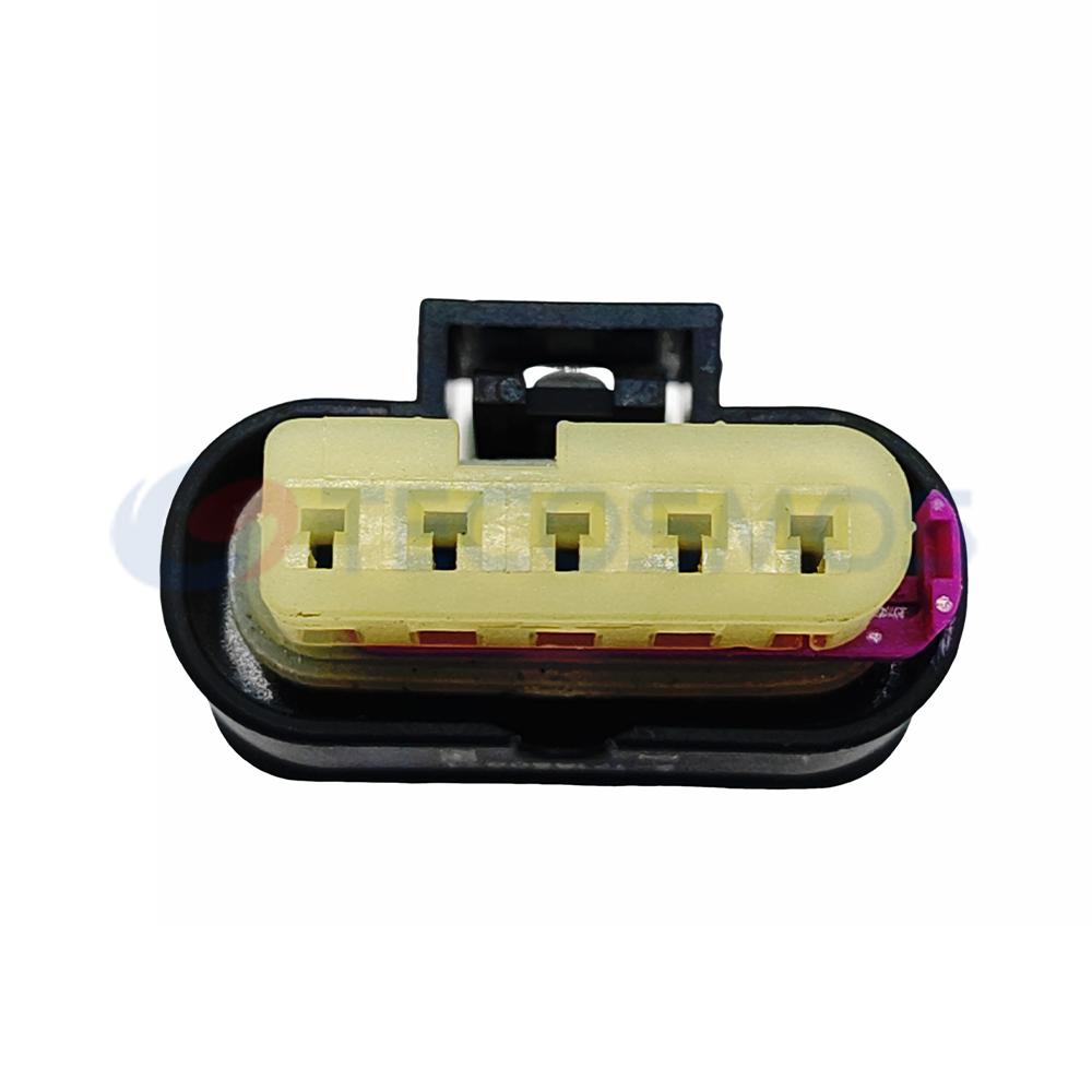 Car Connector For 2-1718806-1 For volkswagen For audi 5pin CT5-0044M-3