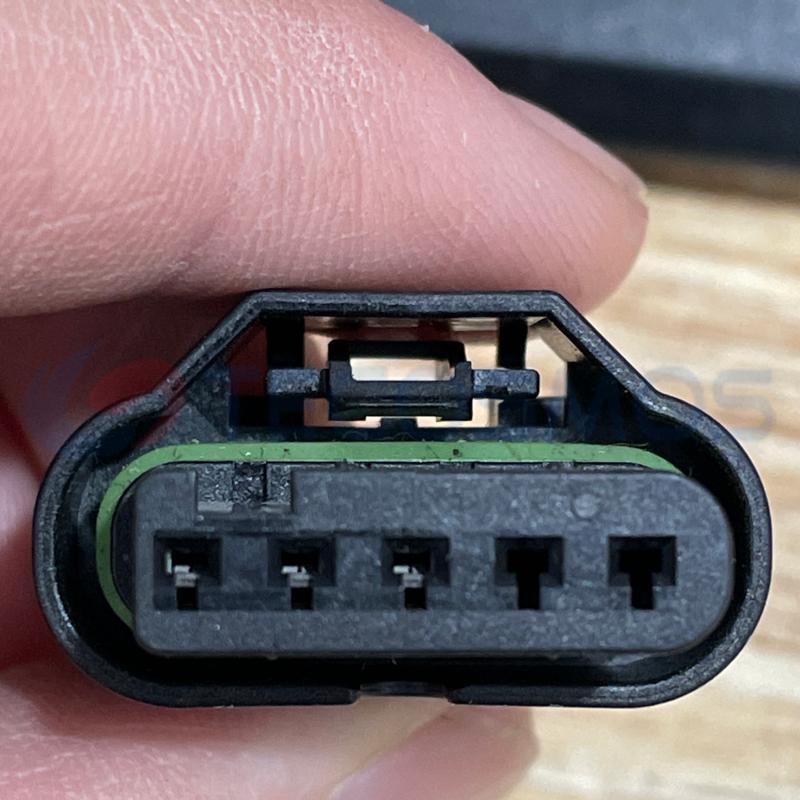 Car Connector For 5pin plug CT5-0044M-6