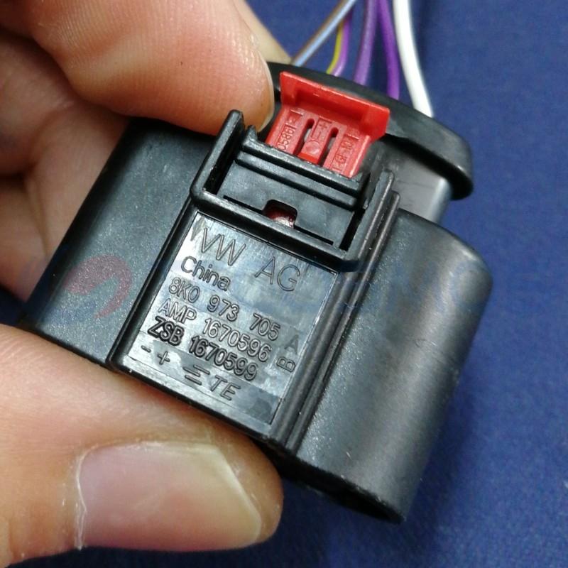 Car Connector For Volkswagen For audi 8K0937705A 5pin CT5-0054M-2
