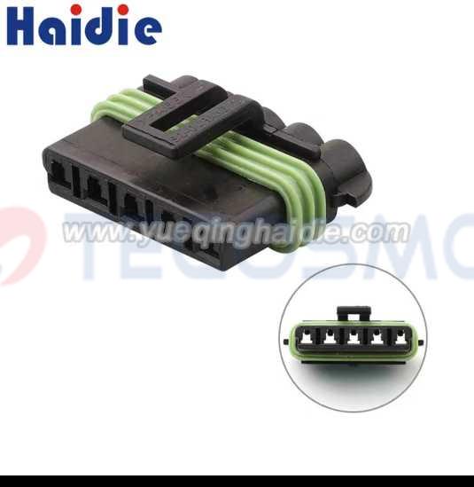 Car Connector For 5pin plug for oil pump cover CT5-0079M-2