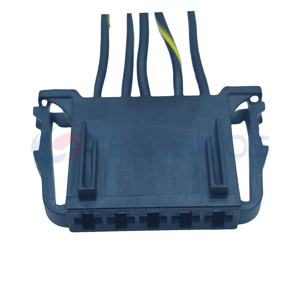 Car Connector For Volkswagen 6N0972705 adjustable 5-0068 5 Pins CT5-0083M