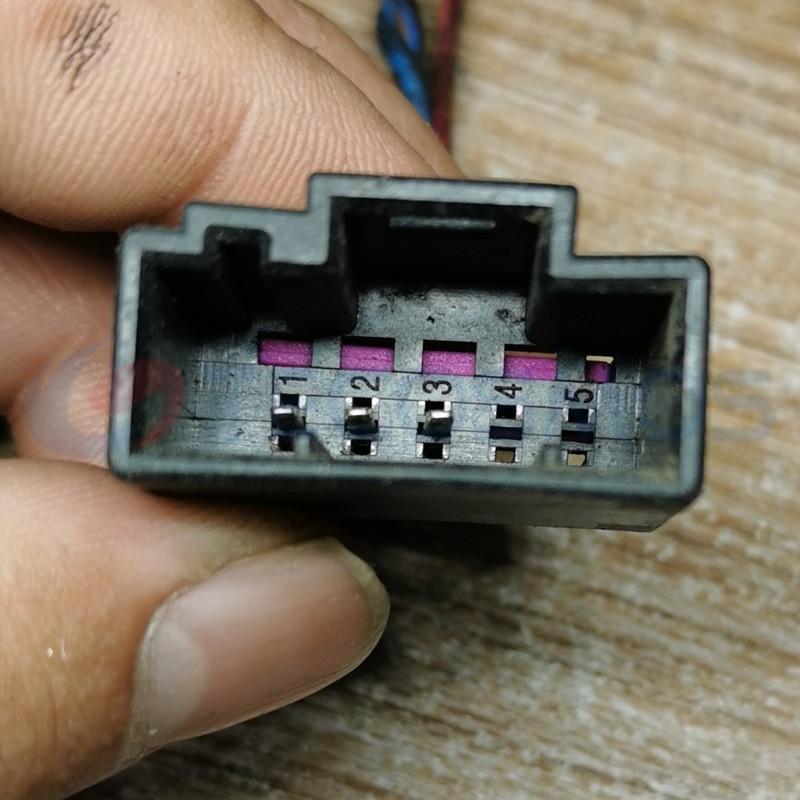 Car Connector For 6Q0972715 5pin CT5-0104G-1