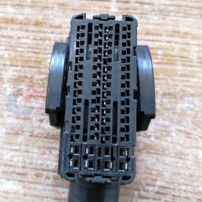 Car Connector For 4K0937705B Yellow 5pin CT5-0106M-1