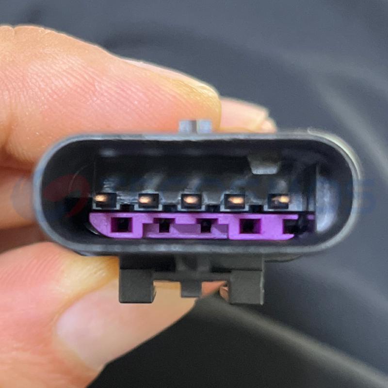 Car Connector For Tesla 5pin CT5-0117G-2