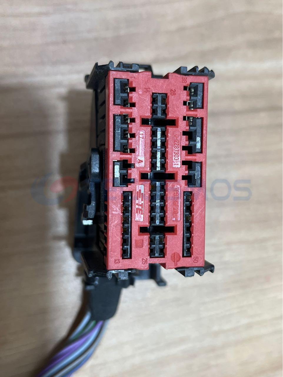 Car Connector For Fox Ruiji BCM-E plug 50 pin CT50-0021M