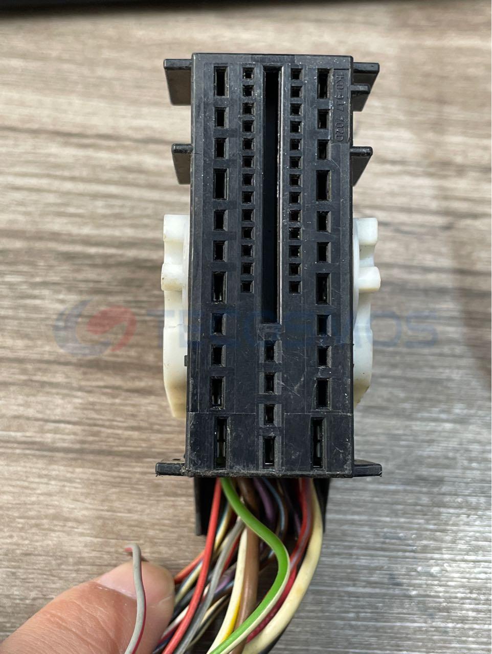 Car Connector For Black 52 pin plug CT52-0012M