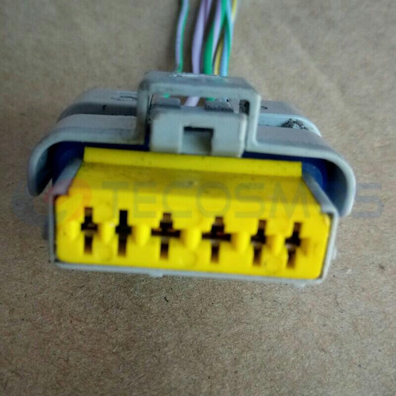 Car Connector For Roewe left front door lifting motor plug 6pin CT6-0044M