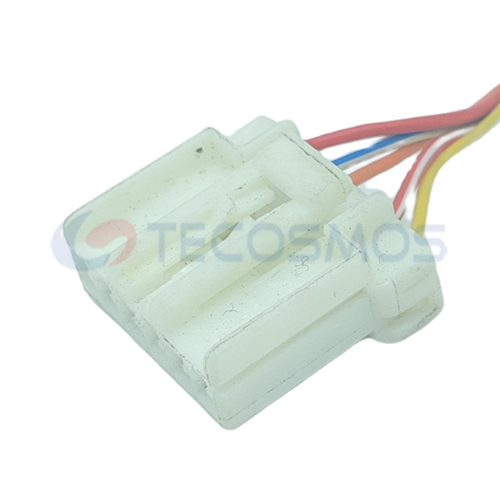 Car Connector For motor plug is slightly smaller by 6 pins CT6-0108M