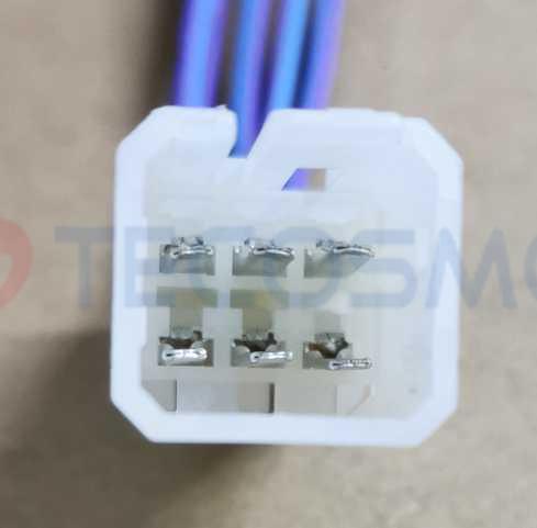 Car Connector For Dongfeng Fengguang Glass Elevator Plug 6pin CT6-0123G