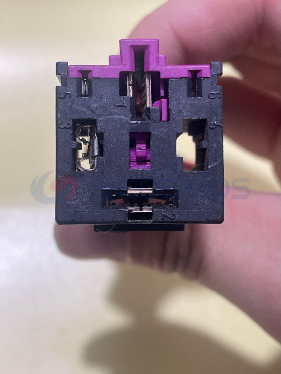 Car Connector For Volkswagen For audi fan relay For seat 4B0937527 large foot 6pin CT6-0174M-1