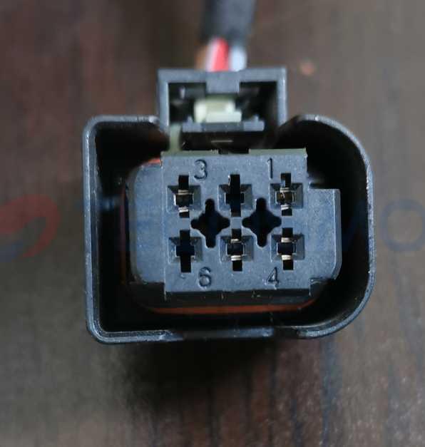 Car Connector For BMW battery 6pin CT6-0246M