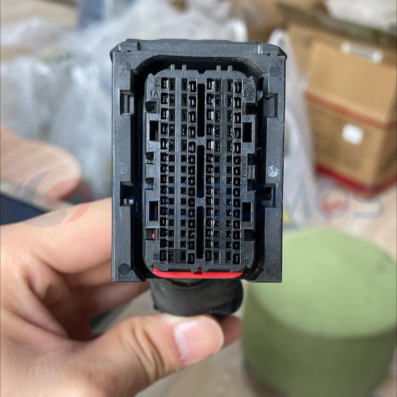 Car Connector For Delphi rear cover red clip 60 pin straight out 60 pin CT60-0006M-1