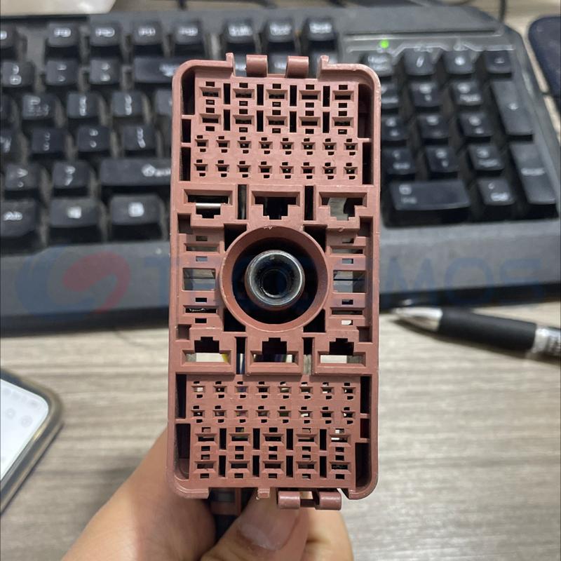 Car Connector For Plug 62 pin CT62-0004M