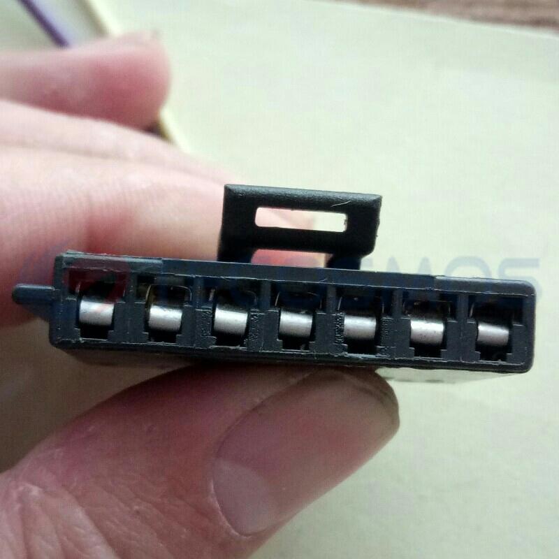 Car Connector For Buick GL8 blower resistor plug 7pin CT7-0002M