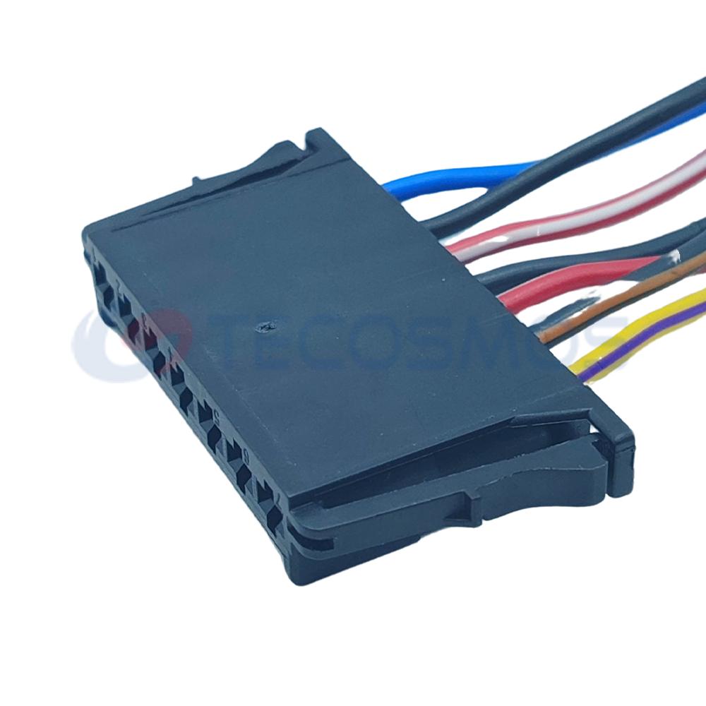 Car Connector For Mercedes Benz C200 tail light plug A2115450328 7pin CT7-0005M