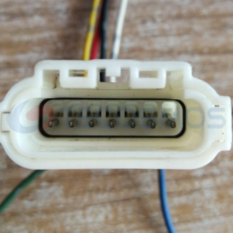 Car Connector For Maserati President Radar Plug Male 7pin CT7-0021G