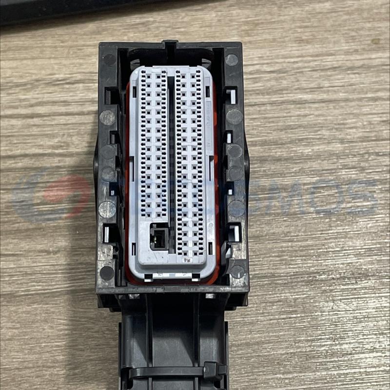 Car Connector For Buick engine computer board large Pin out 73 Pins CT73-0008M
