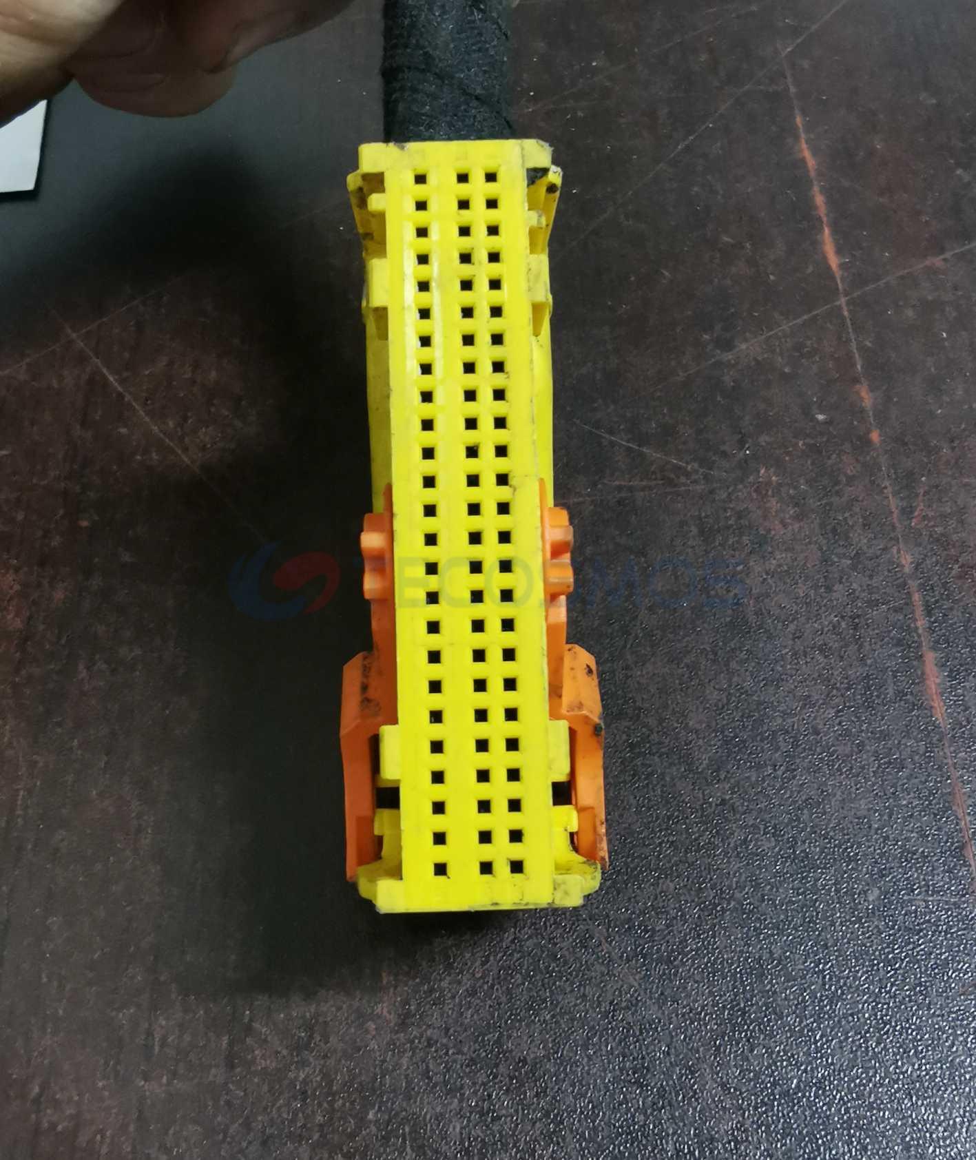 Car Connector For Computer plug 75 pin CT75-0001M