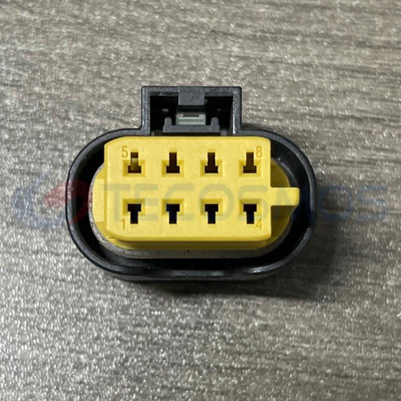 Car Connector For Mercedes Benz taillight A0285456226 For bmw taillight 8pin CT8-0022M-4