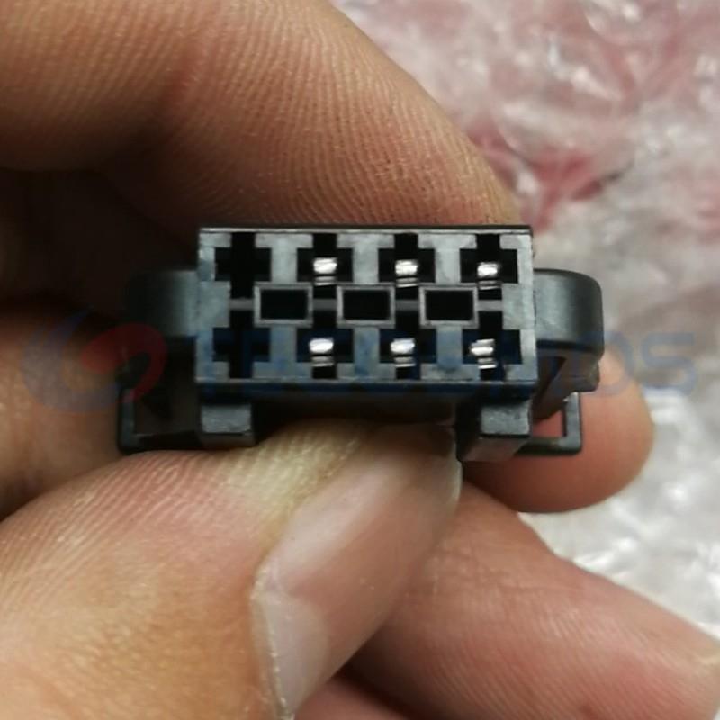 Car Connector For Volkswagen For audi 3B0972724 8pin CT8-0048M-1