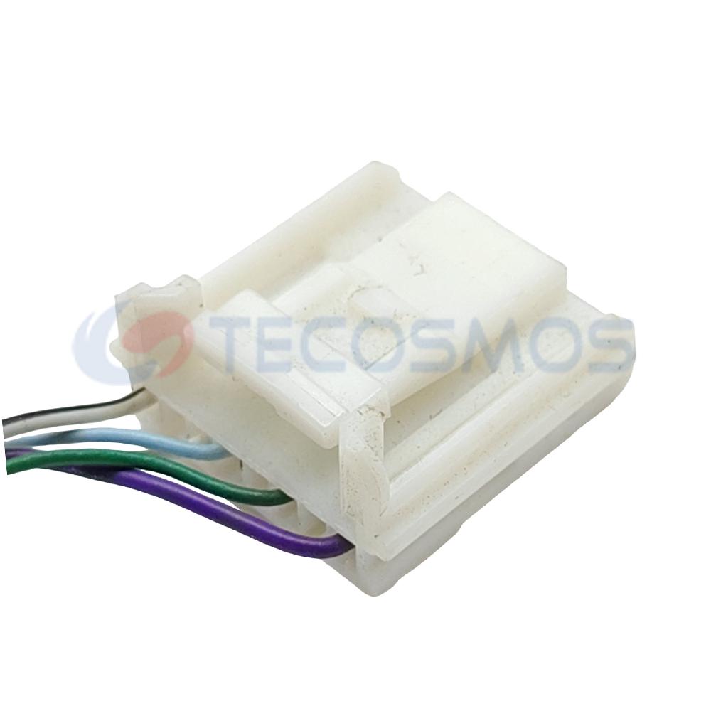 Car Connector For Toyota Crown Tail Light Plug 8pin CT8-0069M