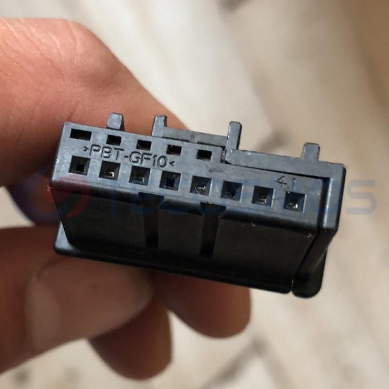 Car Connector For Volkswagen Golf Left Rear Door Lock Plug 6Q0972708 8pin CT8-0095M