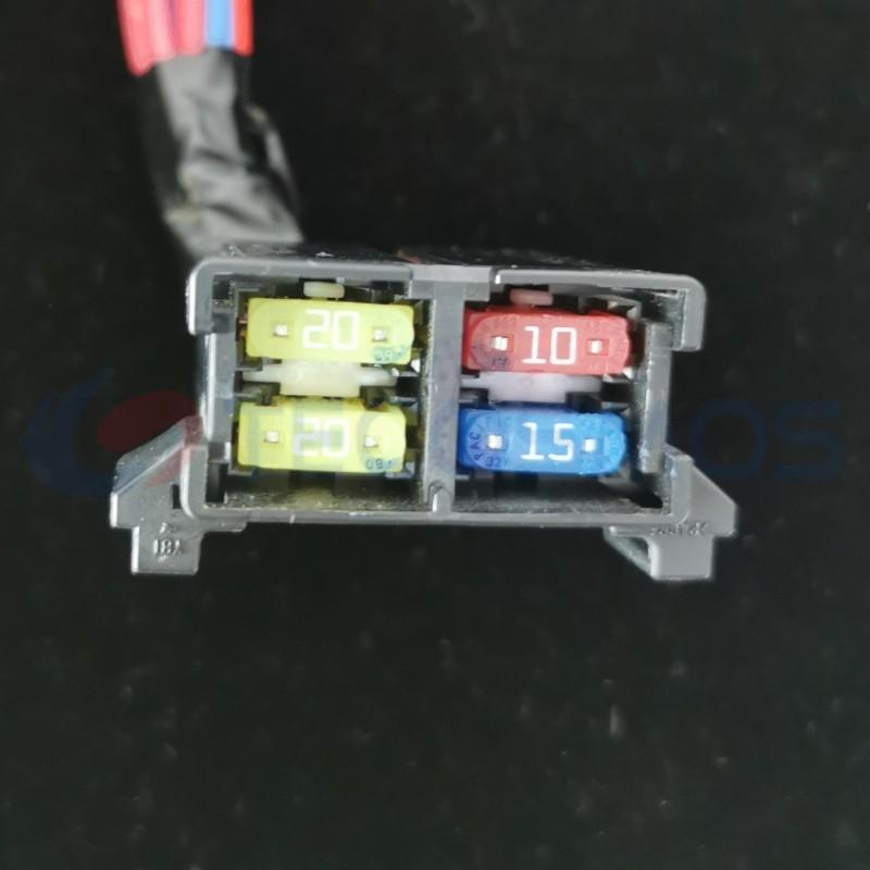 Car Connector For Fuse holder 8pin CT8-0119M