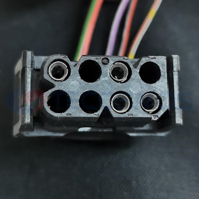 Car Connector For BMW 8pin CT8-0142M