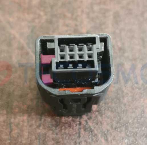 Car Connector For BMW 8pin CT8-0177M