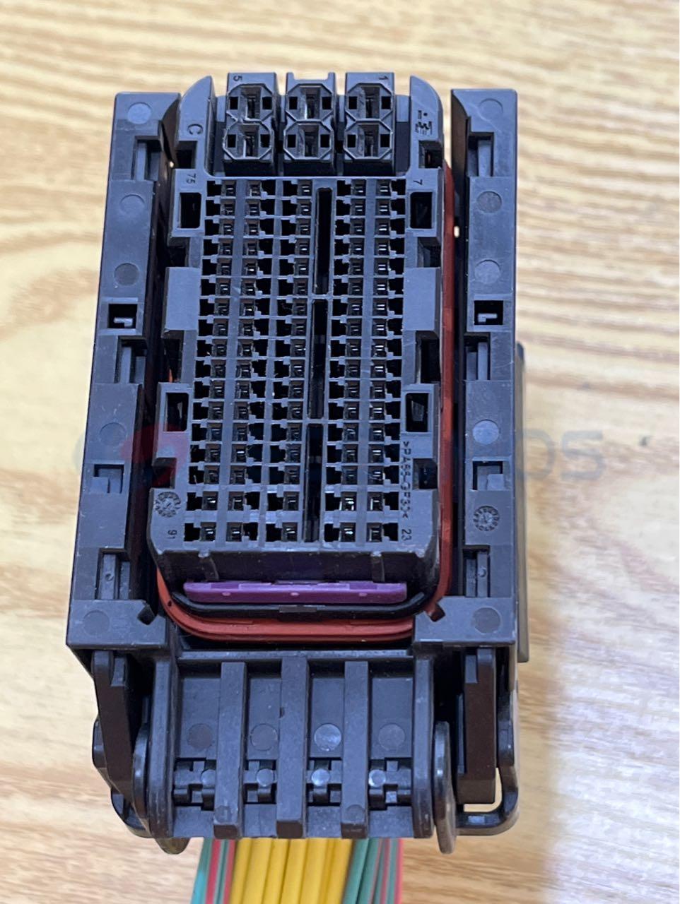Car Connector For Computer board plug 4H0906971 A B 7P6906971 A 91 pin CT91-0001M-1