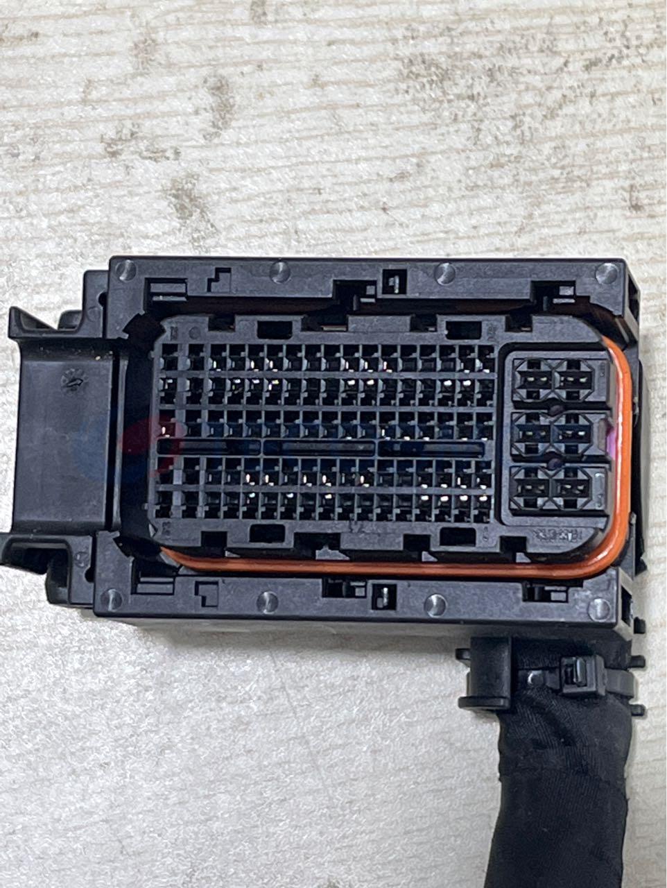 Car Connector For Computer board plug 4H0906971 A B 7P6906971 A 91 pin CT91-0001M-2