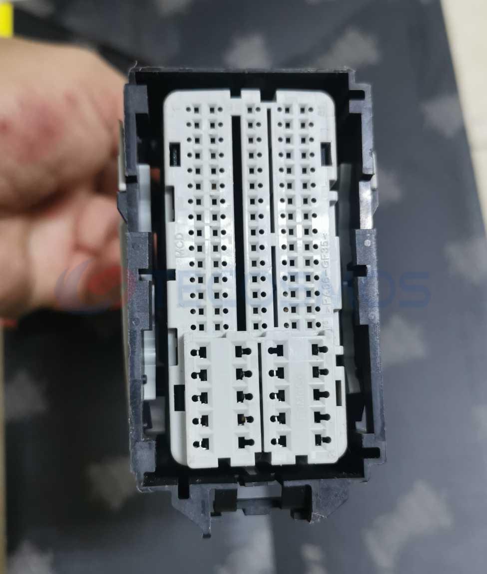 Car Connector For Ford computer version plug small wire straight out 95 pin CT95-0007M-1