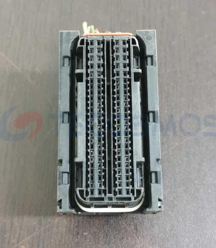 Car Connector For Mercedes Benz Red Button Low Cap 96 Pins CT96-0004M-4